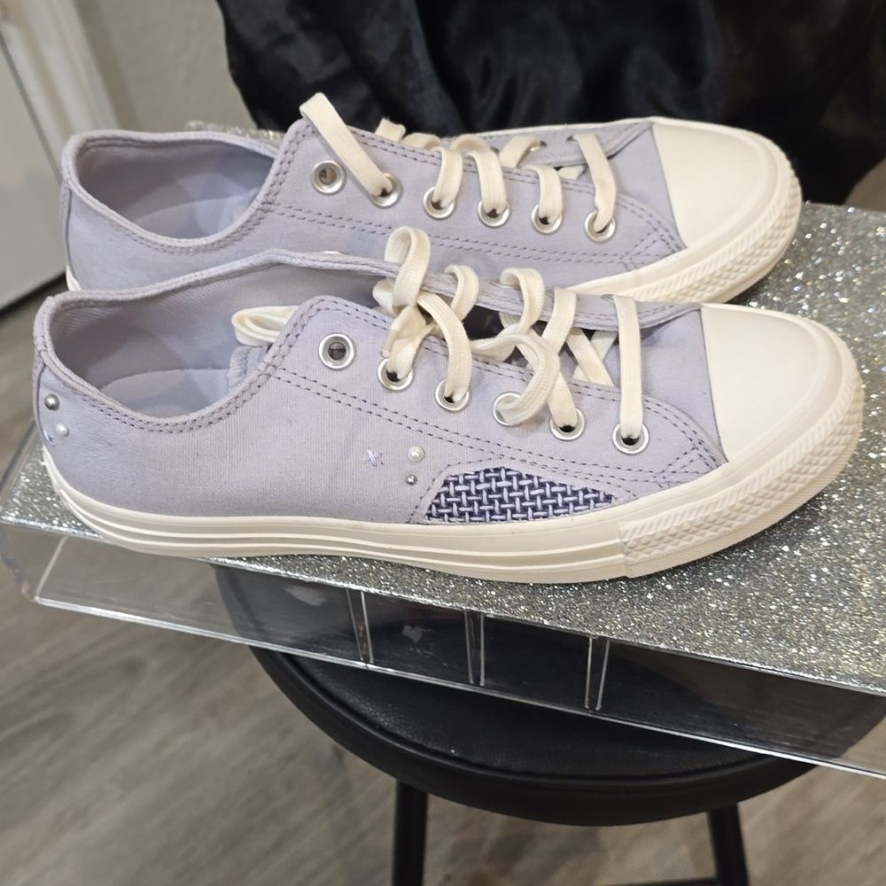 Converse Chuck Taylor‎ Star Pearls & Stars Low Top Sneakers- Ghost Town/Lilac - Picture 10 of 11